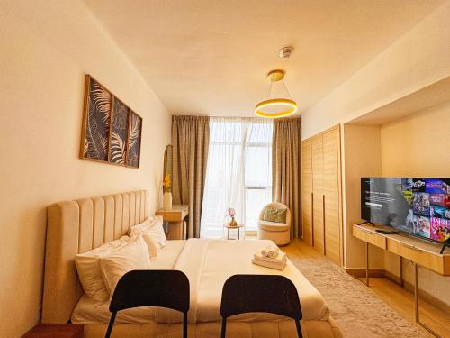 Modern Fully Furnished Apartment in Regina Tower JVC - Easy Access to JBR, Circle Mall & Dubai Hills Mall, Dubai (Foto 2)