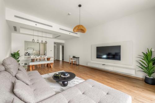 Dubai 1BR City Views, Near Downtown Dining, Culture & Attractions, Dubai (foto 8)