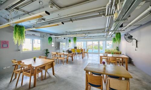 公用交誼廳/視聽室, 普吉島芭東拉布D飯店 (Lub d Phuket Patong) in 普吉島