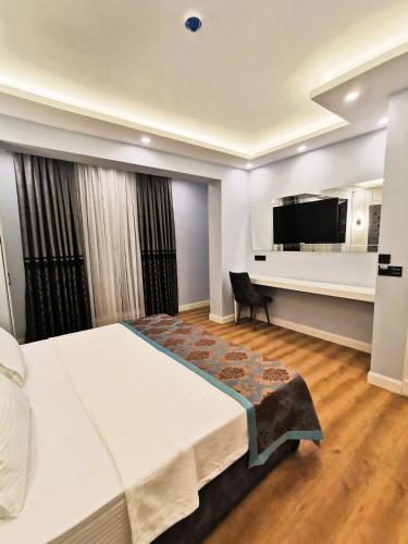 Luxx Garden Hotel - image 12