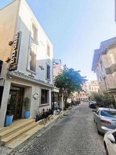 Luxx Garden Hotel - image 6