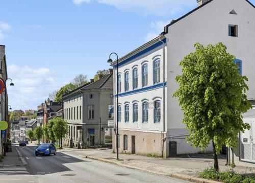 ทัศนียภาพภายนอกโรงแรม, Down Town Arendal in อาเร็นดาล