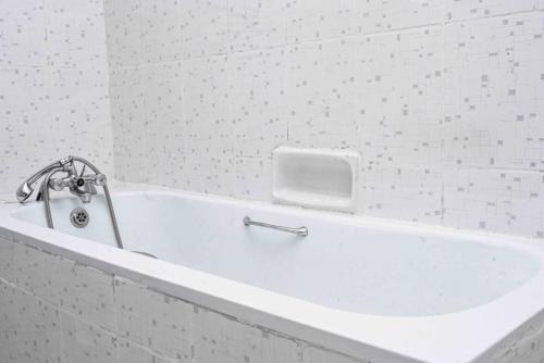 Sofitel Executive 3 bedrooms all rooms ensuite own compound in Kisumu