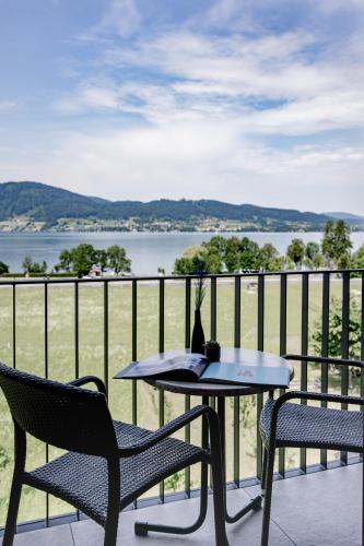 Surrounding environment, Gasthof-Hotel Bramosen in Weyregg Am Attersee