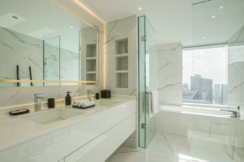 Luxurious Apartment And Amazing Dubai Marina View, Dubai (photo 3)