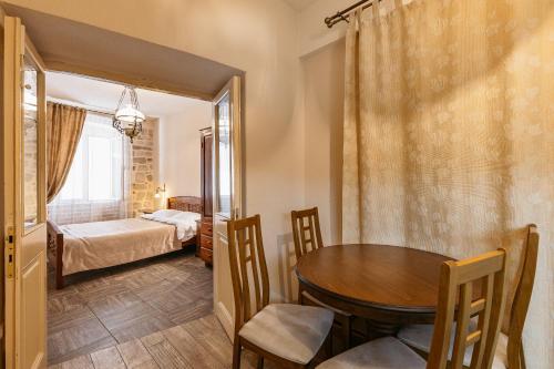 Apartments Leo - image 14