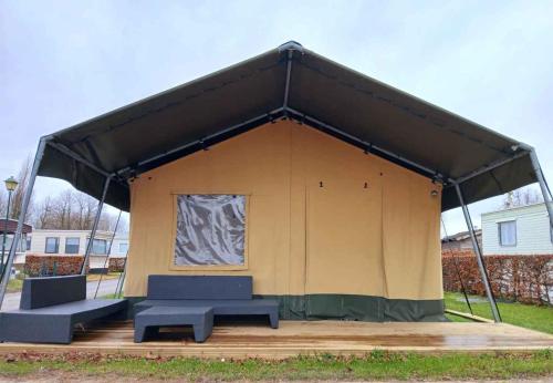 Vakantiepark Klein Strand - Glamping 6p gîte à louer Snellegem