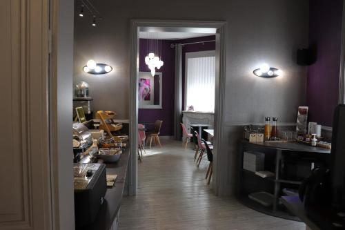 Food and beverages, The Originals City, Hôtel Saint Martial, Limoges in Limoges