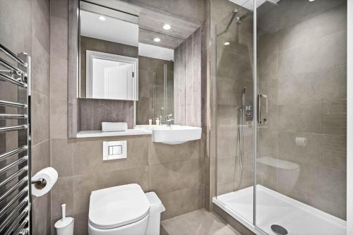 Luxury 2 Bedroom Apartment - Balcony - City Centre - Fast WIFI - Netflix - Parking - 511C, Бирмингем (фото 8)