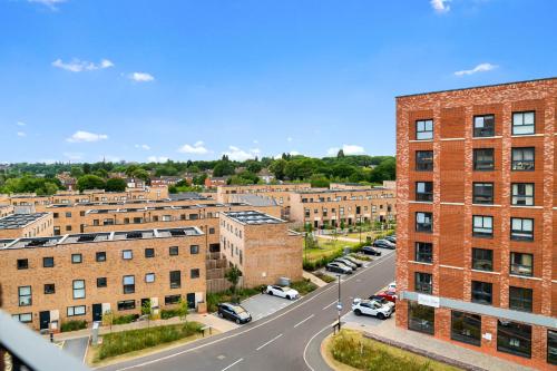 Luxury 2 Bedroom Apartment - Balcony - City Centre - Fast WIFI - Netflix - Parking - 511C, Бирмингем (фото 11)