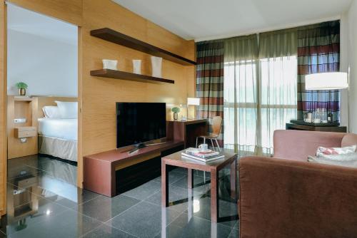 Habitación familiar con sofá cama (3 adultos + 1 niño)