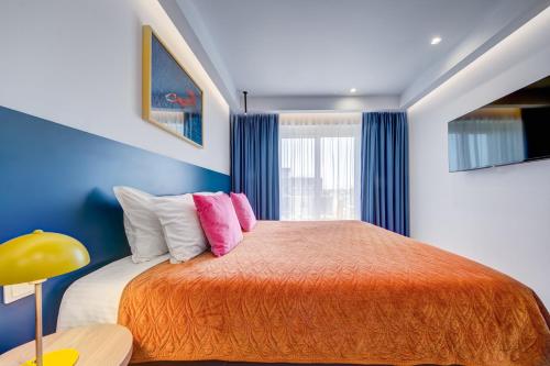 Deluxe Double Room image 1