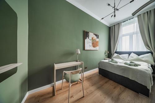 room detail thumbnail 1