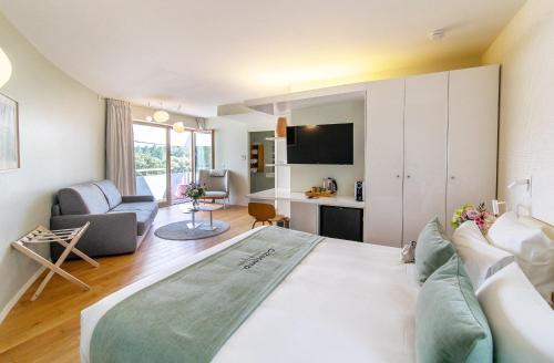 thecamp hotel Premium Lodge- Aix en Provence in 南區