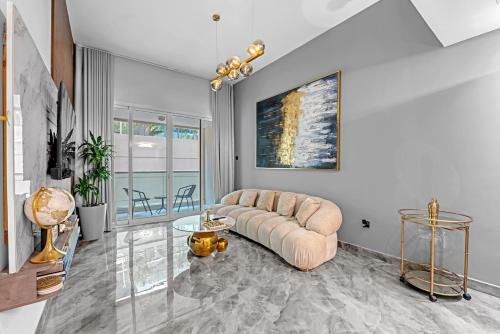 Waves - Gold Opulence 1 BR in Marina, Dubaï