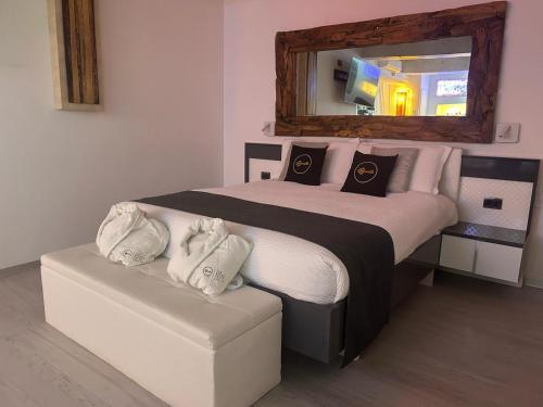  THE SECRET SUITE - SUPERIOR Luxury on the lake Endine in Ranzanico