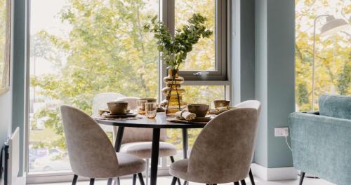 Facilities, Charles Hope Birmingham Westside in Edgbaston