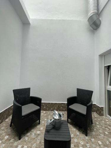 Hostal Malia - main image