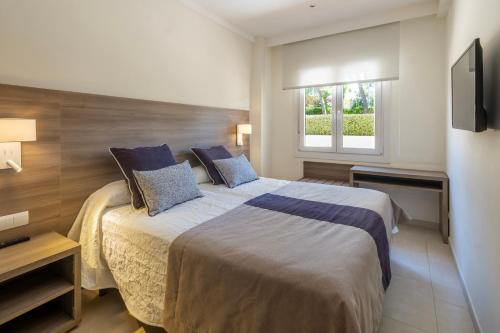 Apartamentos Tres Torres - main image