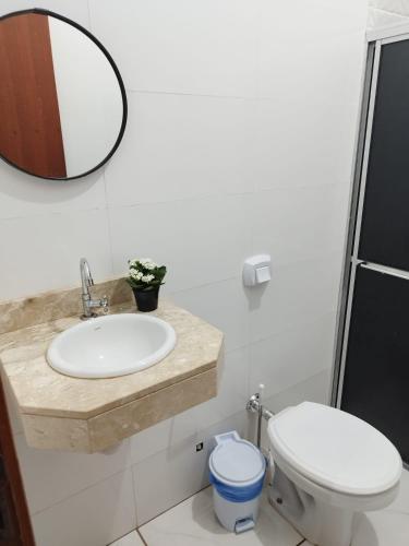 One-Bedroom House image 6