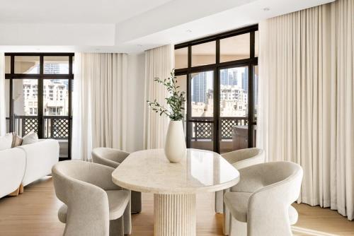 DAYF-ROD Luxurious 2 Bed Apartment in Souk Al Bahar, Dubaj (fotografie 7)