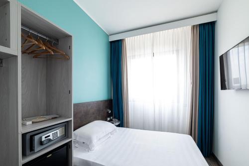 1 double bed