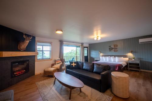 The Woodsman Lodge