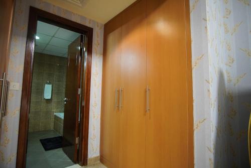 High Class 1bhk Business bay Marasi Drive Dubai, Дубай (фото 9)