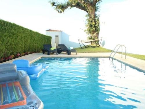 บริการและสิ่งอำนวยความสะดวก, Quaint & Peaceful Barcelos Villa 3 Bedrooms Villa Mycenaean Private Pool & Large Garden North Portug in บาเซโลซ