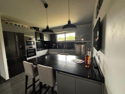 Superbe villa 6 personnes proche océan et lac (Superbe villa 6 personnes proche ocean et lac) in 蘭克斯