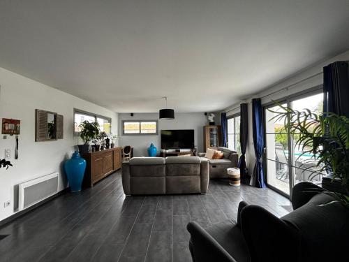 Superbe villa 6 personnes proche océan et lac (Superbe villa 6 personnes proche ocean et lac) in 蘭克斯