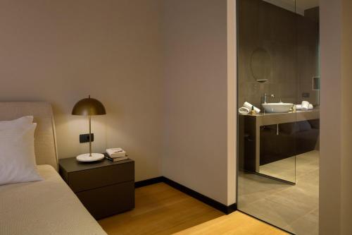 Villa Orasac Waterfront 1 5 Bedroom Dubrovnik Villa - image 3