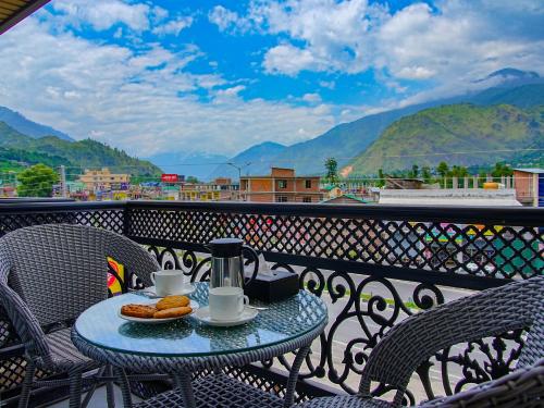 View, Click Hotel Bhuntar,Kullu Manali -Bhuntar Airport in Bhuntar