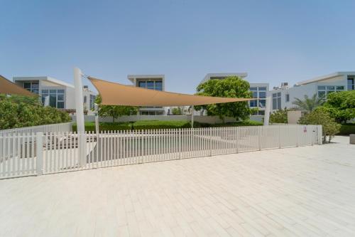 Ultimate Villa Waterpark Zoo Dining and More, Dubai (foto 2)