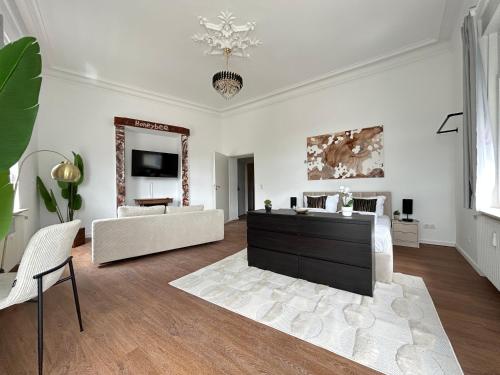 Sleeps 4