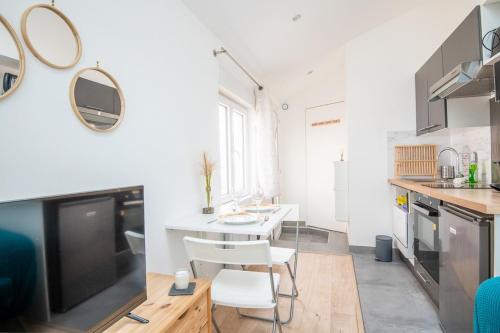 Independent and Comfortable Studio - Near the tram in St Maurice - Pellevoisin