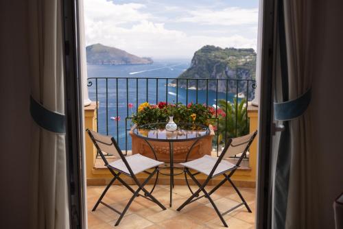 Farouk Suite