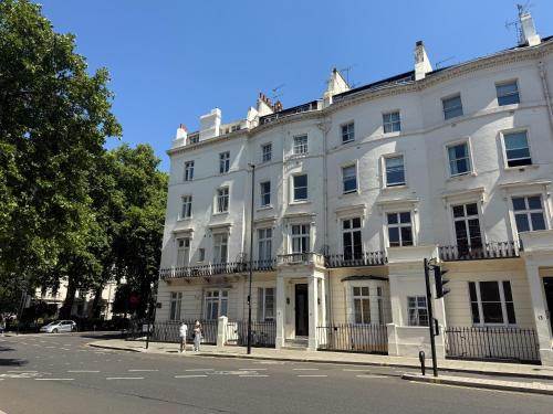 Central London Budget Rooms 1