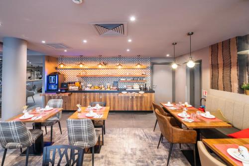 Le Lodge Brit Hotel Strasbourg Zenith - 식음료(F&B)