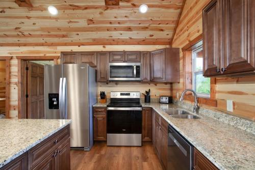 Grace Woods Retreat with Indoor Pool Sleeps 22 in Pleasant Hill