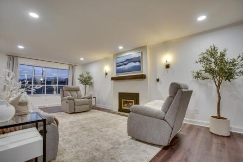 Zook Manor with Hot tub Firepit and Game Room in 加普 (PA)