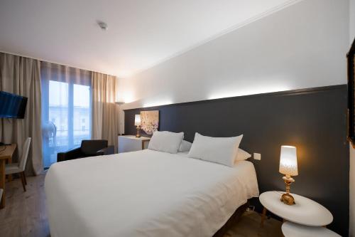 Hotel Les Arcades - image 6