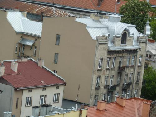 Center Apartment Center Apartment