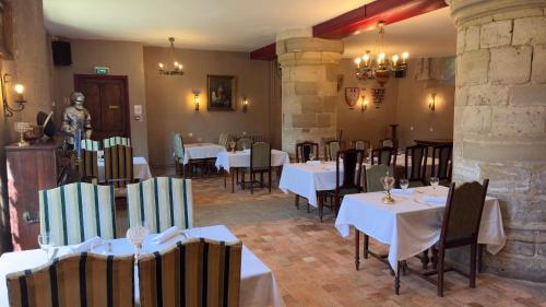 Ресторан, L'Hostellerie du Chateau de Bricquebec in Bricquebec