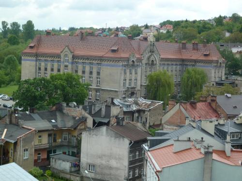 Center Apartment Center Apartment