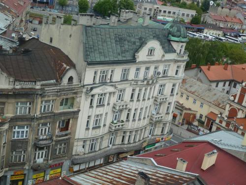 Center Apartment Center Apartment