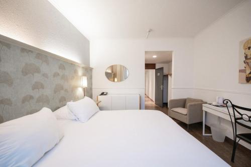 Hotel Les Arcades - image 3