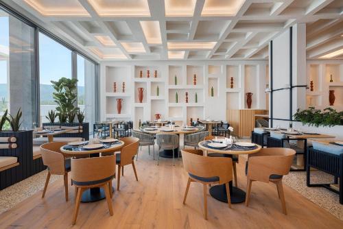 Ресторан, Voyage Torba Hotel in Torba