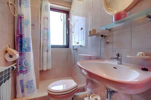 Apartment image 4