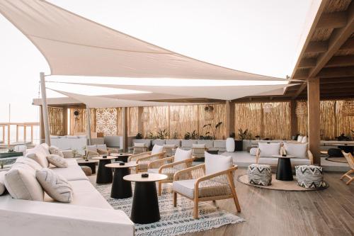 Unique Blue Resort - image 7